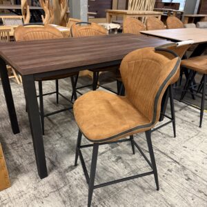 AANBIEDING: bartafel + 4 stoelen
