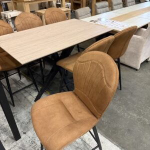 AANBIEDING: bartafel + 6 stoelen