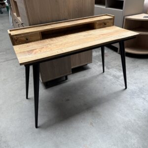 Bureau mangohout