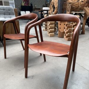 Didier armstoel walnut