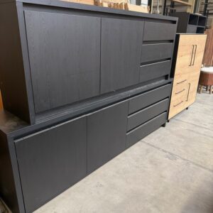 Milanello dressoir, kleur noir