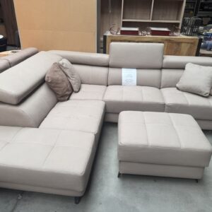 OPRUIMING: BANKSTEL + POEF: 1500 EURO